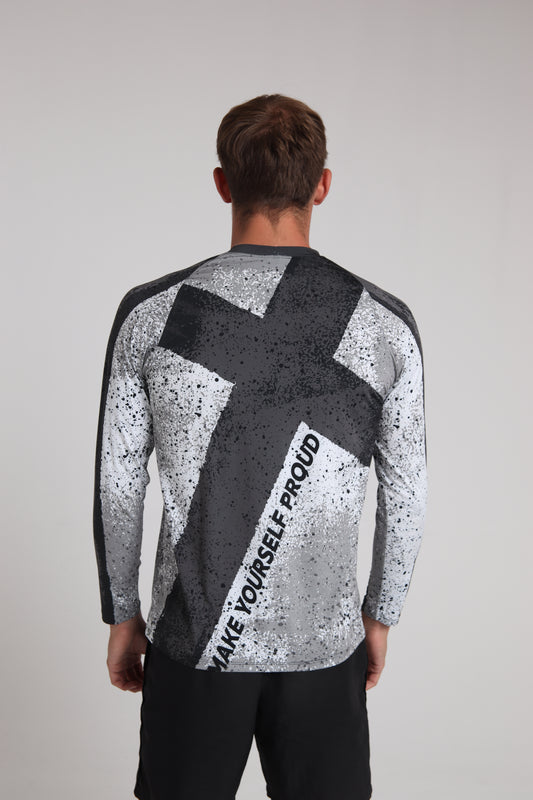 White and Black Long sleeve t-shirt