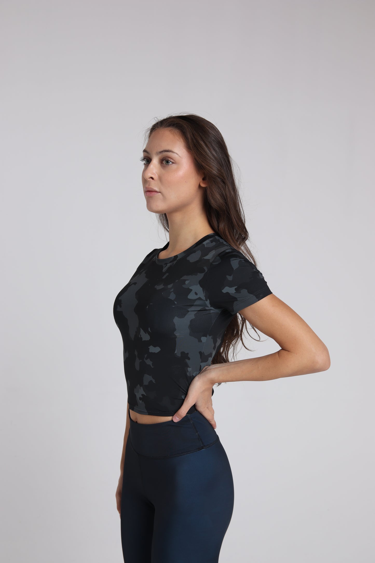 Black camo Cropped Sport Tee